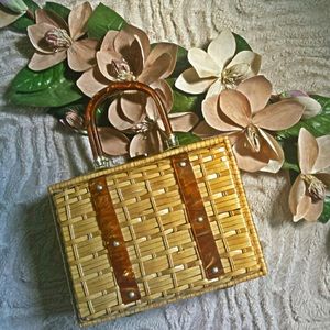 Vintage wicker summer purse